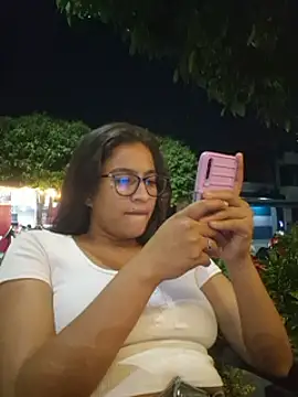 DAELAA online show from January 11, 1:16 am