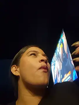 DAELAA online show from February 11, 11:33 pm