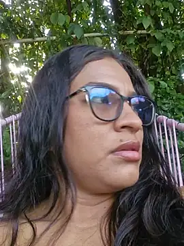 DAELAA online show from February 18, 9:09 pm