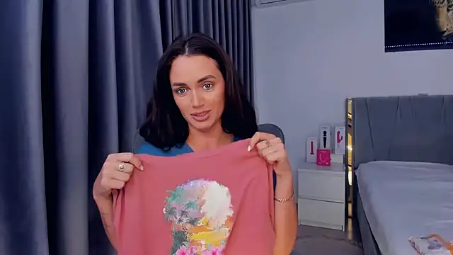 Snapshot of jessykmxx chatting on October 1, 4:02 pm jessykmxx online show from October 1, 4:02 pm