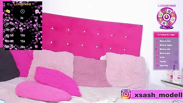 Snapshot of sasha_xxxx chatting on March 2, 7:37 am sasha xxxx online show from March 2, 7:37 am