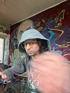 Toycockhot online show from July 24, 2:15 pm