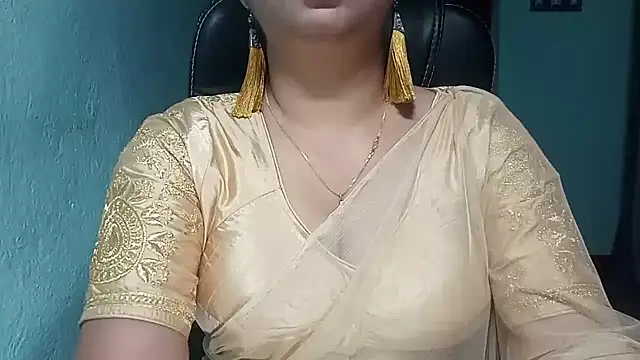 Snapshot of YourModhu chatting on September 10, 5:35 pm YourModhu online show from September 10, 5:35 pm