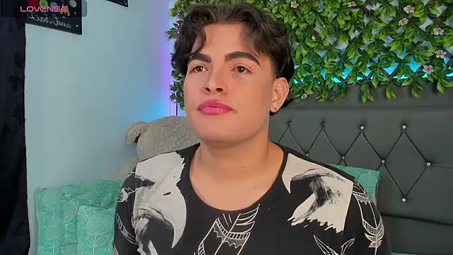 kamii 22 online show from January 25, 9:04 am