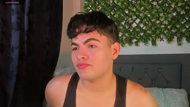 kamii 22 online show from March 4, 12:00 pm