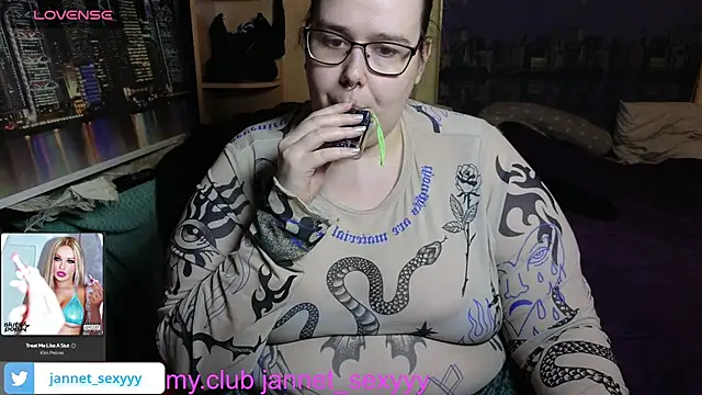 JannetPie online show from November 25, 12:54 am