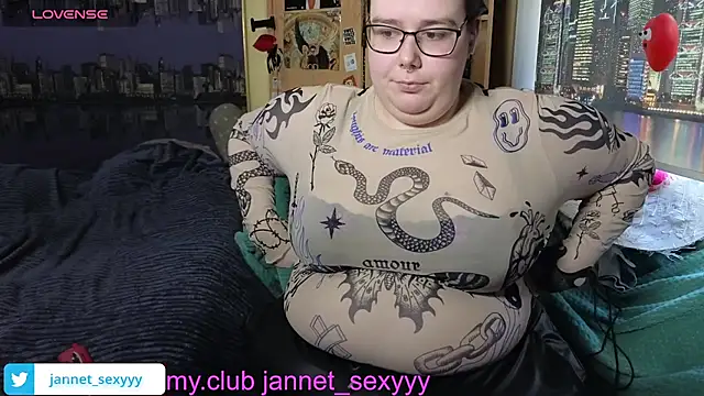 Snapshot of JannetPie chatting on February 27, 12:16 pm JannetPie online show from February 27, 12:16 pm