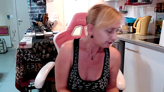 Ala-N-Dala online show from March 28, 9:20 am