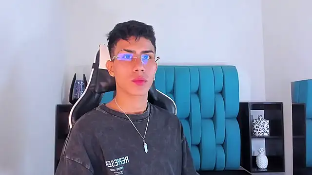 AlanNaughty online show from January 24, 10:51 pm