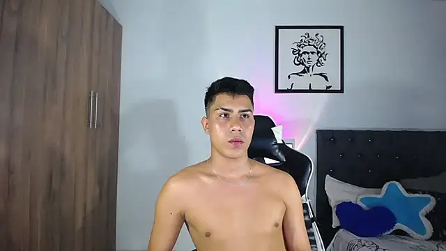 AlanNaughty online show from October 4, 8:51 pm