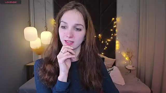 MirandaGlow online show from January 5, 5:41 am