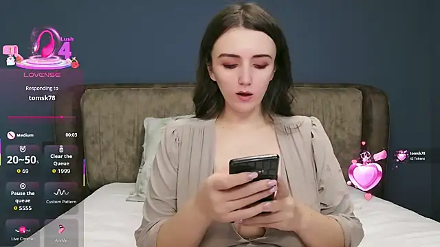 IamMolly online show from January 6, 8:56 pm