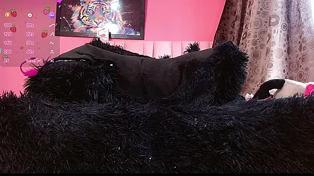 Snapshot of sofia_gold_ chatting on March 15, 8:10 pm sofia gold online show from March 15, 8:10 pm