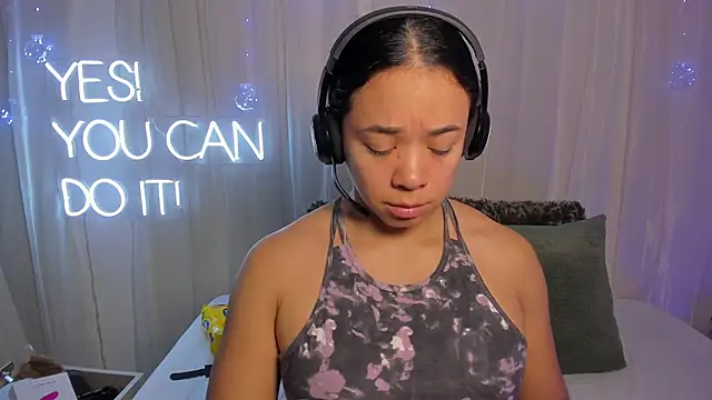 carolgaita online show from January 29, 11:20 am