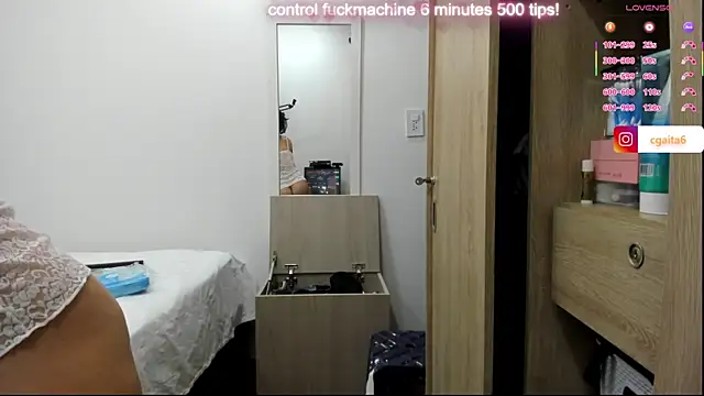 carolgaita online show from September 26, 11:03 am