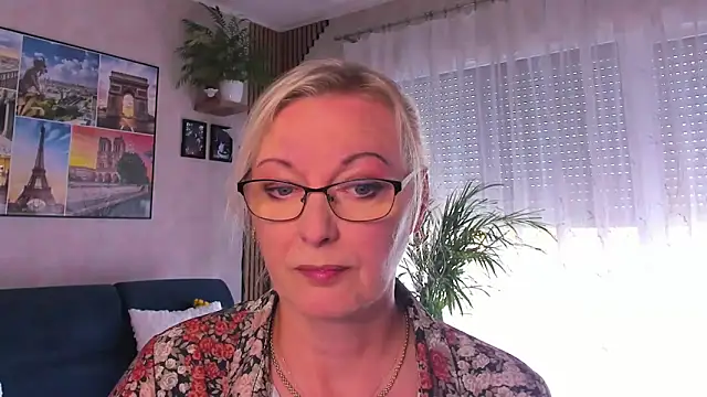 Snapshot of vanessa_chat chatting on April 29, 1:26 pm vanessa chat online show from April 29, 1:26 pm