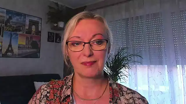 Snapshot of vanessa_chat chatting on April 29, 5:30 pm vanessa chat online show from April 29, 5:30 pm