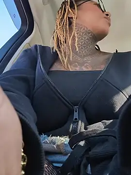 DarkDea online show from November 13, 11:09 am