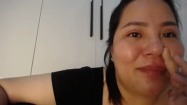 Snapshot of Squirt_tsunami_268 chatting on March 11, 6:52 pm Squirt tsunami 268 online show from March 11, 6:52 pm