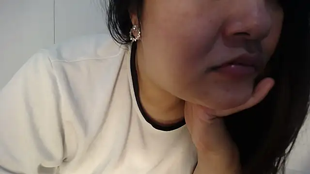 Snapshot of Squirt_tsunami_268 chatting on March 12, 2:45 pm Squirt tsunami 268 online show from March 12, 2:45 pm