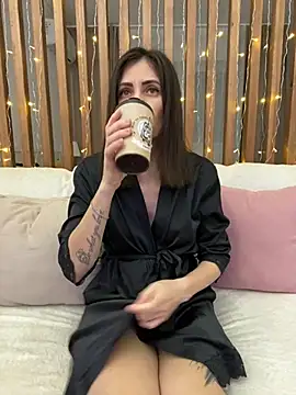 Snapshot of HotyWinter chatting on March 6, 6:05 pm HotyWinter online show from March 6, 6:05 pm