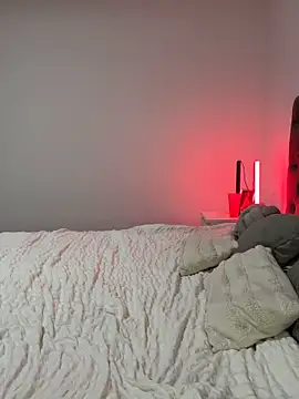 EllaMae online show from September 21, 8:10 pm