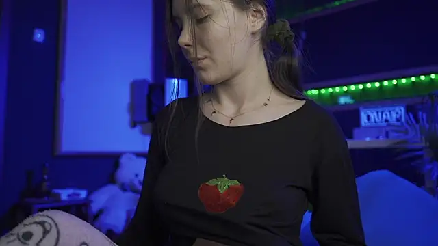 Snapshot of YourBabyPearl chatting on January 12, 12:16 am YourBabyPearl online show from January 12, 12:16 am