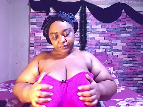 BustySavita online show from May 16, 5:48 am