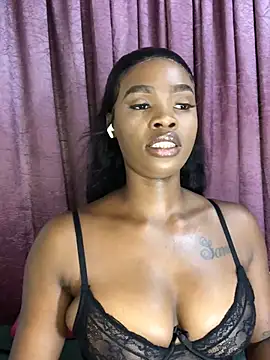 LuciousLips96 online show from January 6, 8:35 am