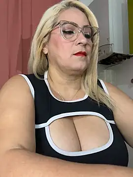 x elena x online show from February 4, 9:59 am