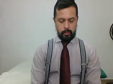 TRIISTAN KING10 online show from January 16, 2:08 pm