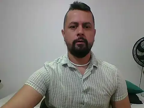 TRIISTAN KING10 online show from January 15, 4:11 pm