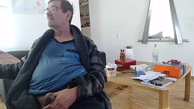 silvio-aus-luzern-CH online show from March 17, 8:28 am