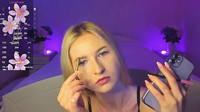 AnnaCarrera online show from September 20, 6:09 pm