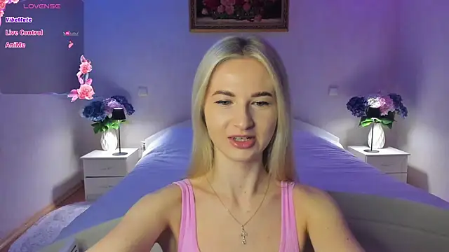 AnnaCarrera online show from May 2, 7:08 pm