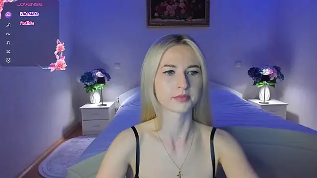 AnnaCarrera online show from May 17, 8:49 pm