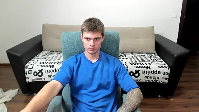 maks wolfis online show from December 12, 12:27 am