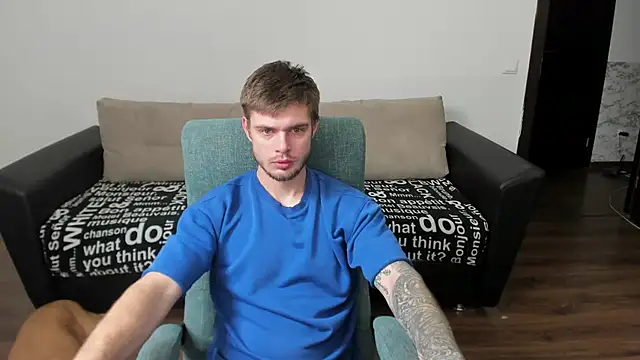 maks wolfis online show from January 11, 1:22 pm