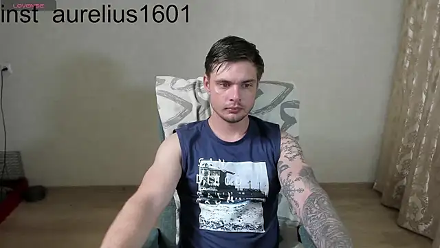 maks wolfis online show from June 15, 10:23 pm
