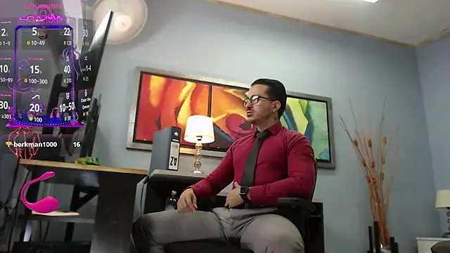 Snapshot of randyluke chatting on July 9, 3:16 pm randyluke online show from July 9, 3:16 pm