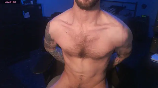 SexxxyLouis online show from November 3, 9:16 pm