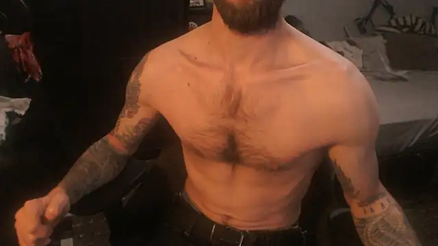 SexxxyLouis online show from March 22, 8:51 am