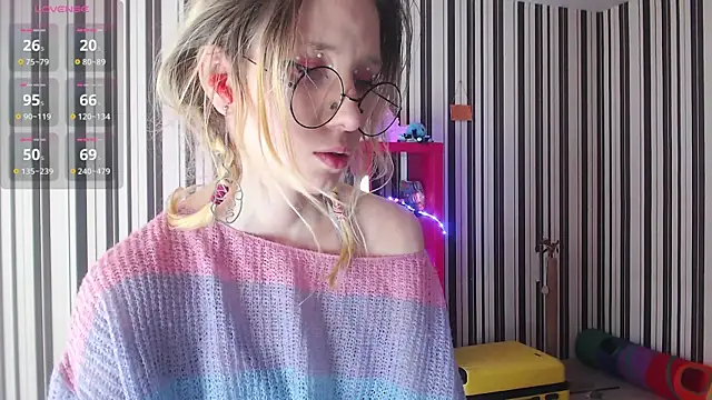  Hanna Moon  online show from January 12, 9:08 am