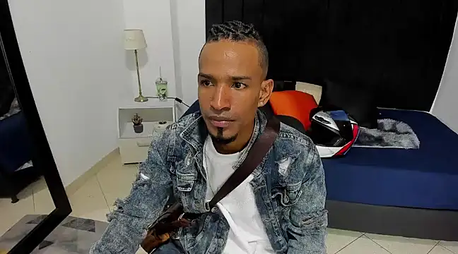 anhtony wayans online show from December 14, 8:29 pm