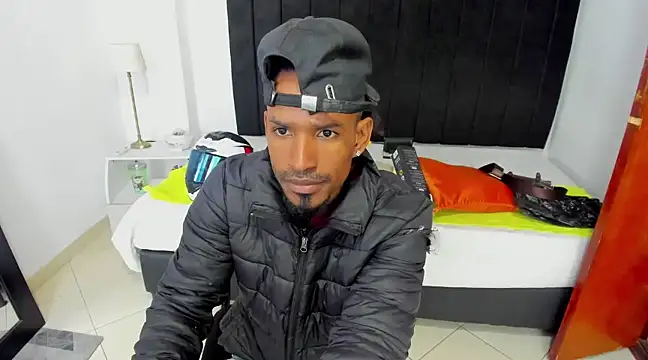 anhtony wayans online show from February 6, 12:54 am