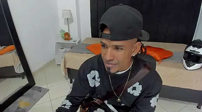 anhtony wayans online show from March 20, 11:56 pm