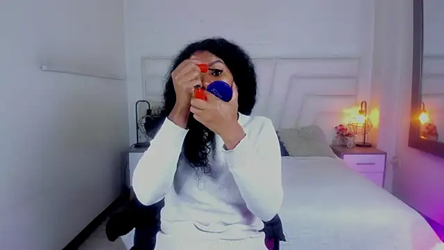 Ellie Alves online show from February 5, 12:38 pm