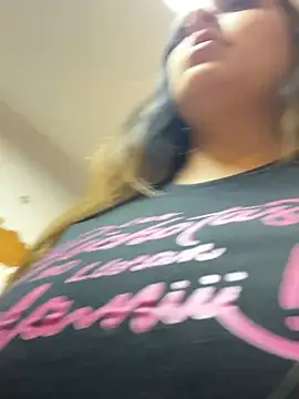 milly cruz online show from March 18, 11:30 pm