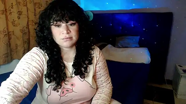 ANGELIQUE KLANE online show from October 1, 11:11 pm