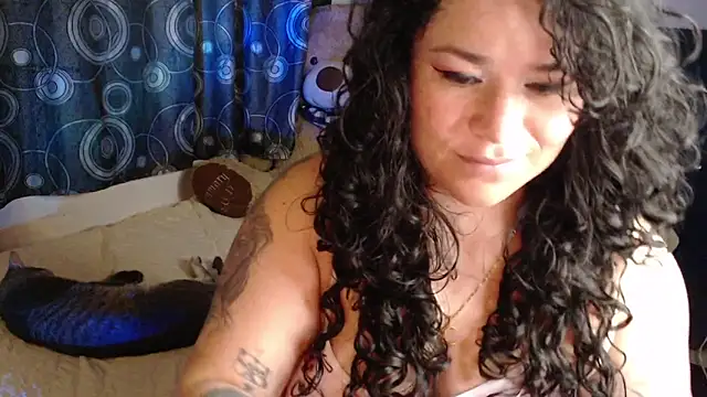 ANGELIQUE KLANE online show from May 8, 4:23 pm